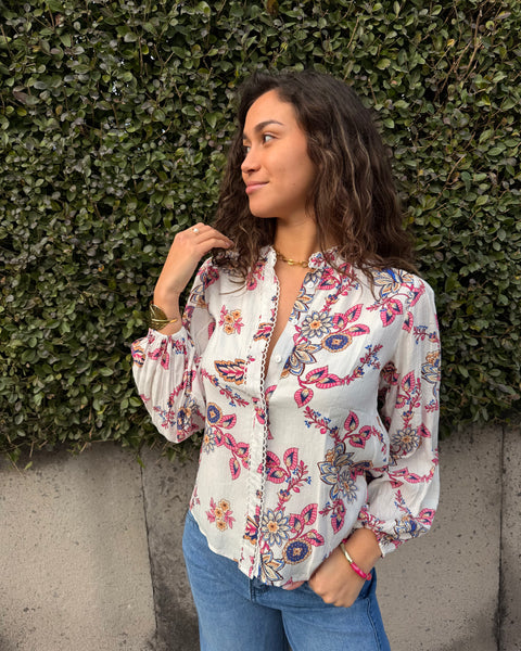 White blouse - MEVA
