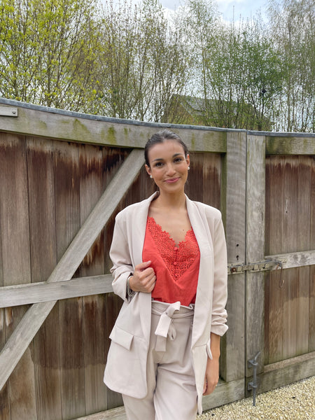 Tops - CAPUCINE