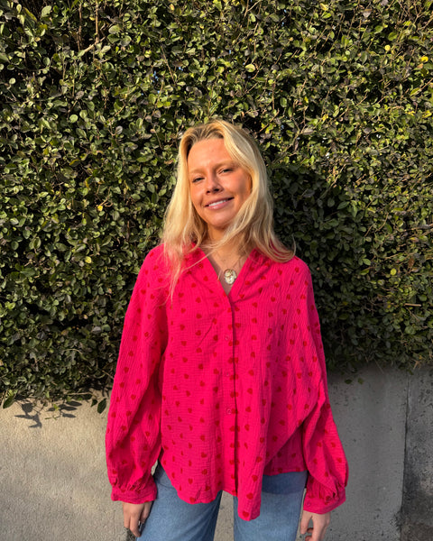 Heart-shaped shirt - RED