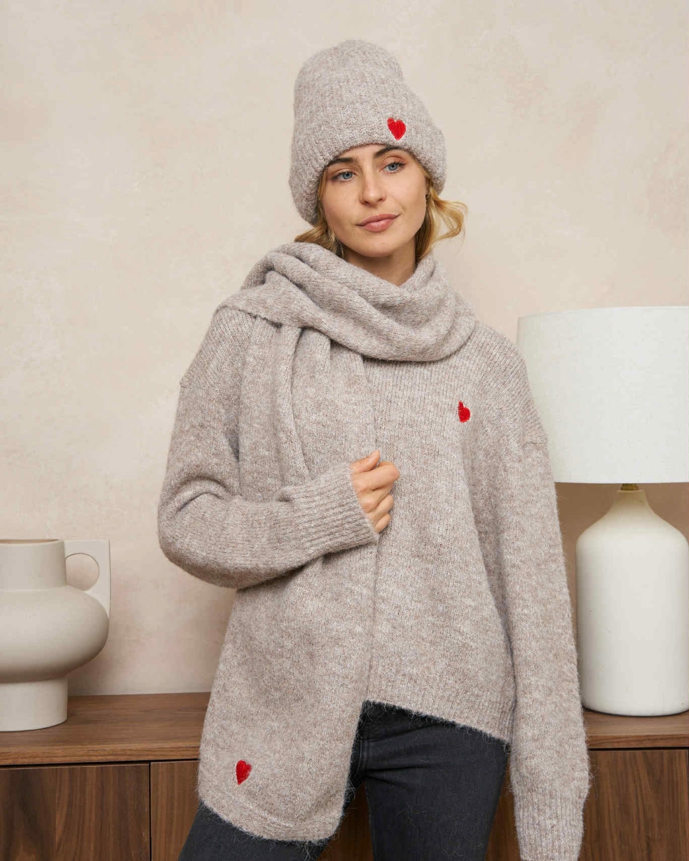 Ensemble - écharpe, pull et bonnet