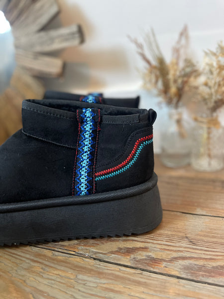 Chaussures hautes - style UGG