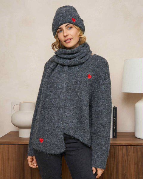 Ensemble - écharpe, pull et bonnet