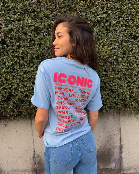 T-shirt bleu ciel - ICONIC