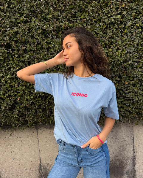 T-shirt bleu ciel - ICONIC