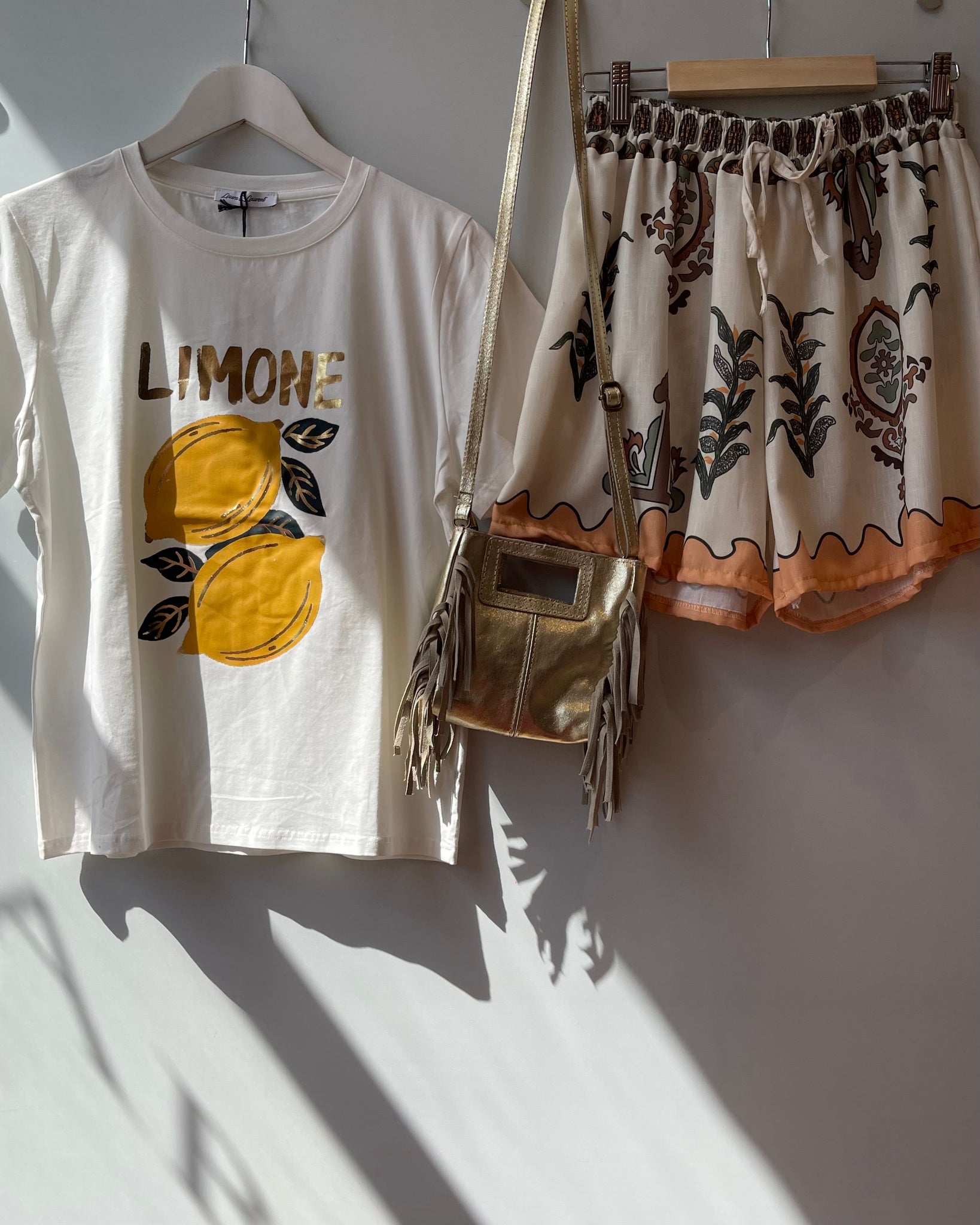 Short - LIMONE