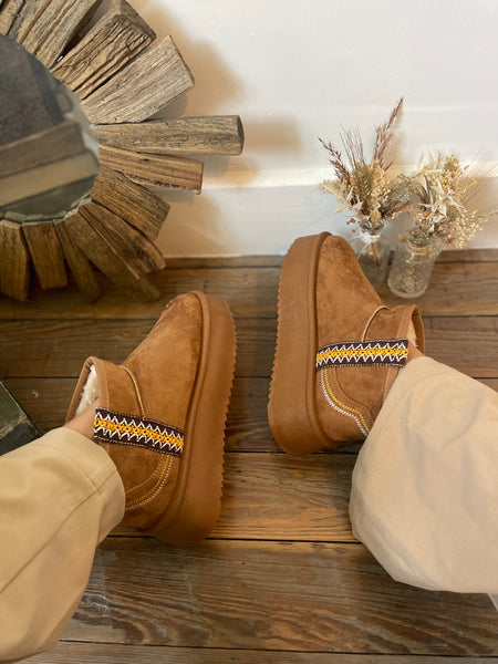 Chaussures hautes - style UGG