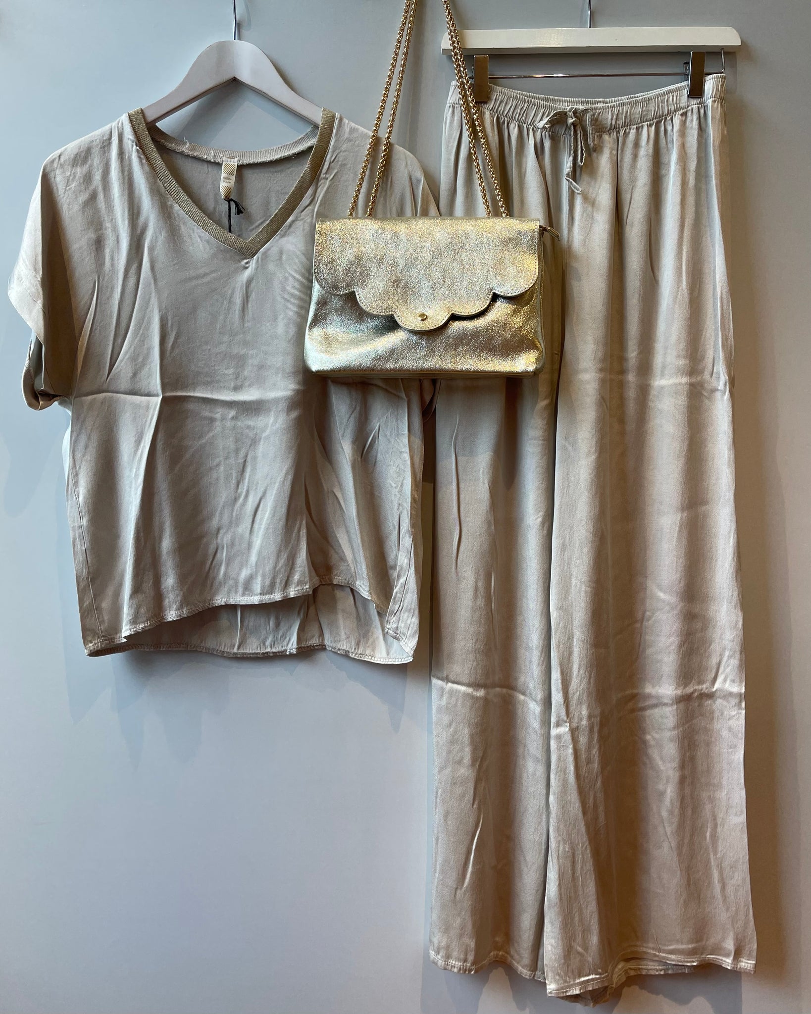 Ensemble gris saunier - ISADORA
