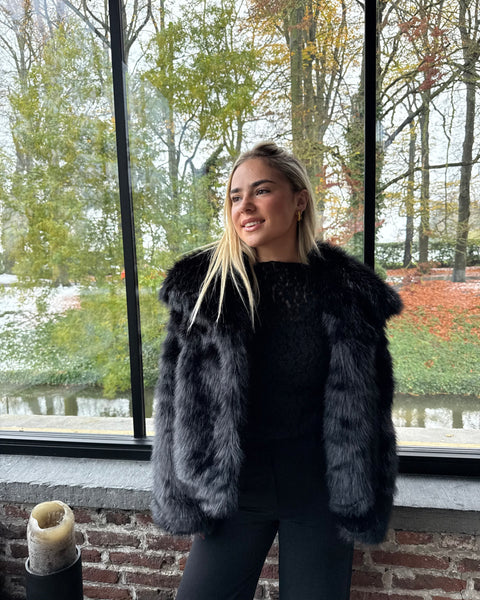 Veste noire - FURIUSIA