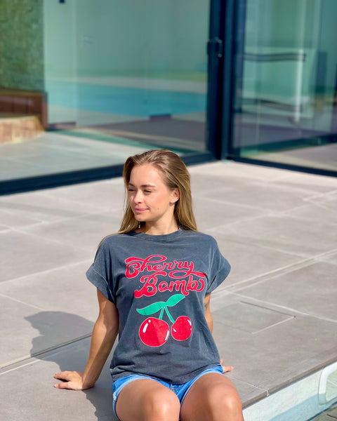 T-shirt gris - CHERRY BOMB