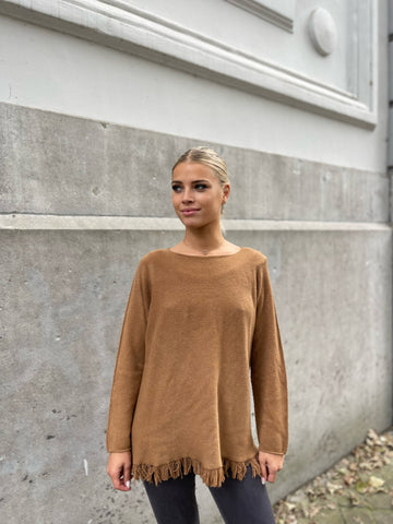 Haut - CAROLINE