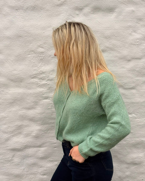 Gilet vert d’eau col v - ICON