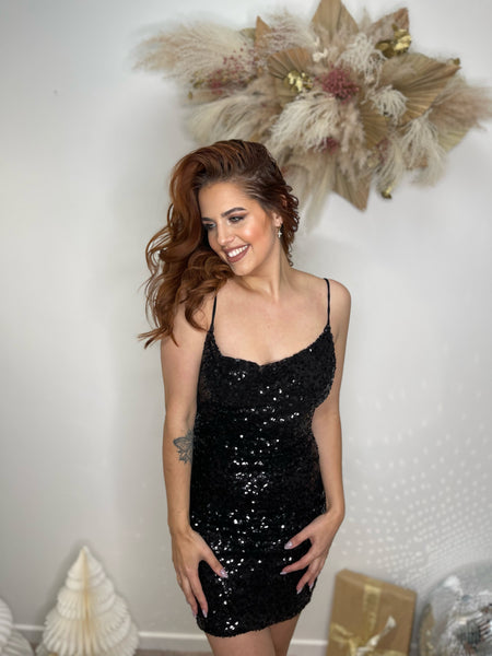 Robe noire - SEQUINS