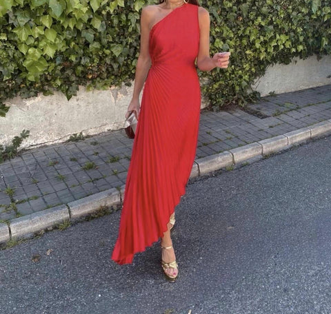 Robe rouge - MARIE