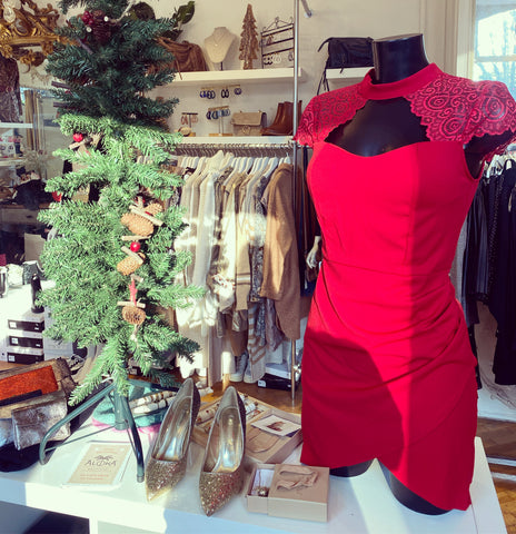 Robe rouge - LOANA
